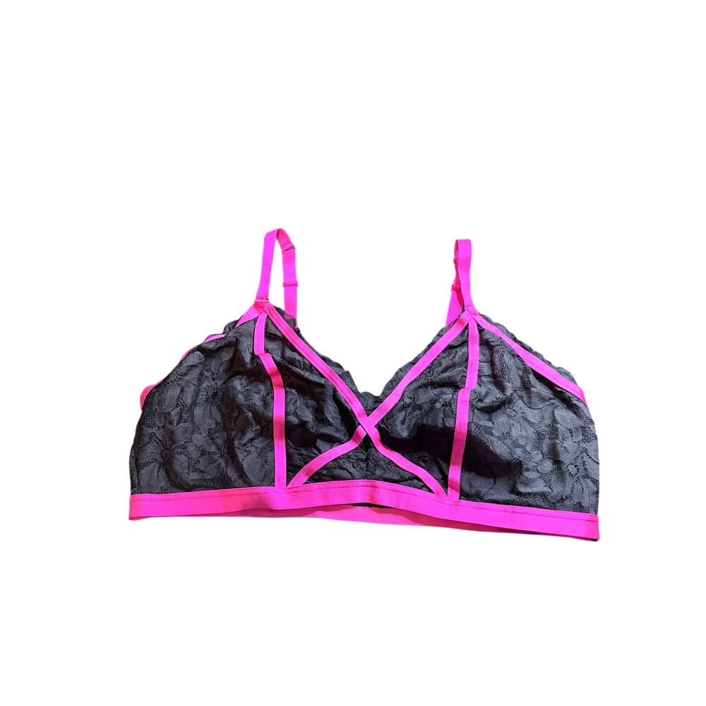 Torrid plus size 3X black lace hot pink trim bralette lingerie